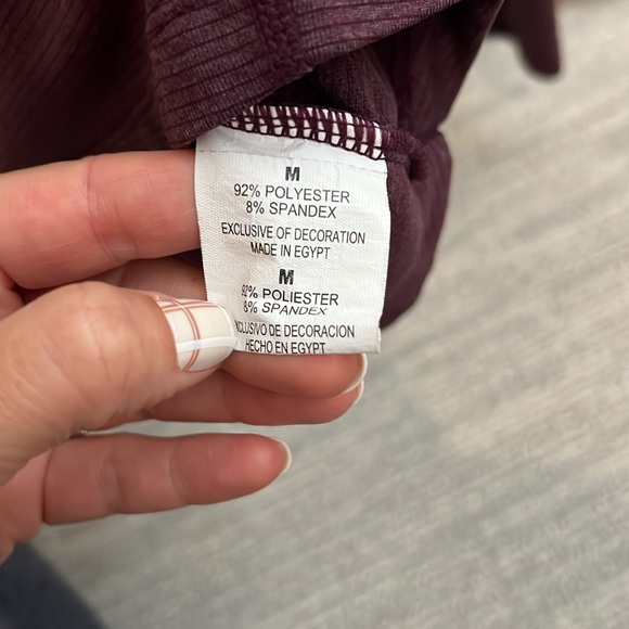 Euc workout jacket - purple - medium - asymmetrical 1/4 zip - Picture 5 of 8